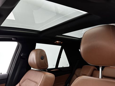 Used 2017 Mercedes-Benz GLE 43 AMG 4MATIC image 6