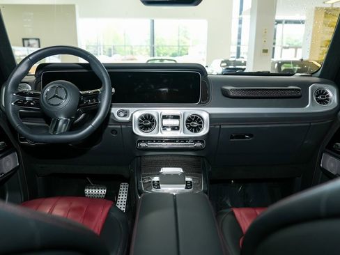 Certified 2025 Mercedes-Benz G 550 image 42