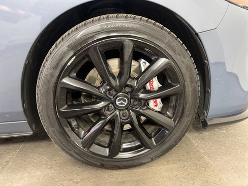 Used 2022 MAZDA MAZDA3 s image 9