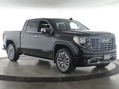 Used 2026 GMC Sierra 1500 Denali Ultimate AWD/4WD image 2