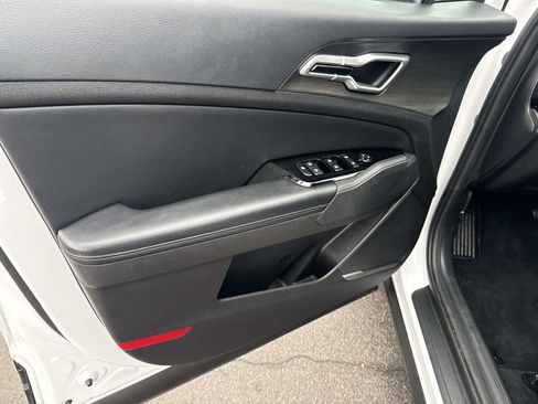 Used 2023 Kia Sportage X-Line w/ X-Line Premium Package AWD/4WD image 18