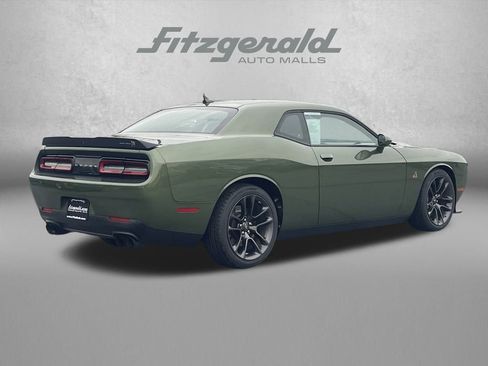 Used 2022 Dodge Challenger R/T Scat Pack image 6