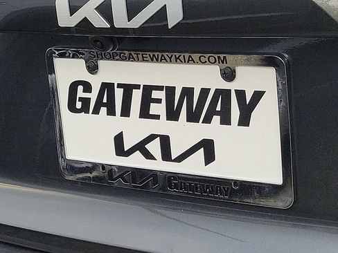 New 2025 Kia Niro EX image 20