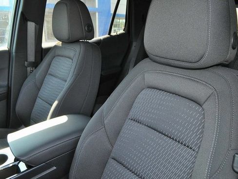 New 2026 Chevrolet Equinox LT image 8