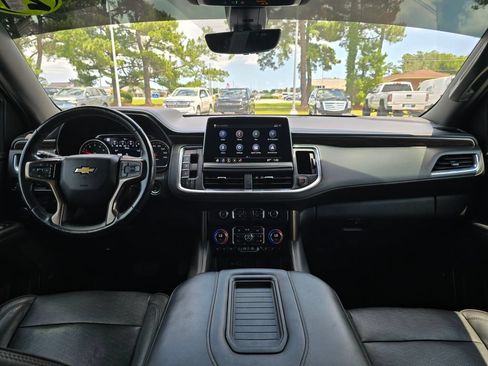 Certified 2021 Chevrolet Tahoe High Country w/ Premium Package AWD/4WD image 12
