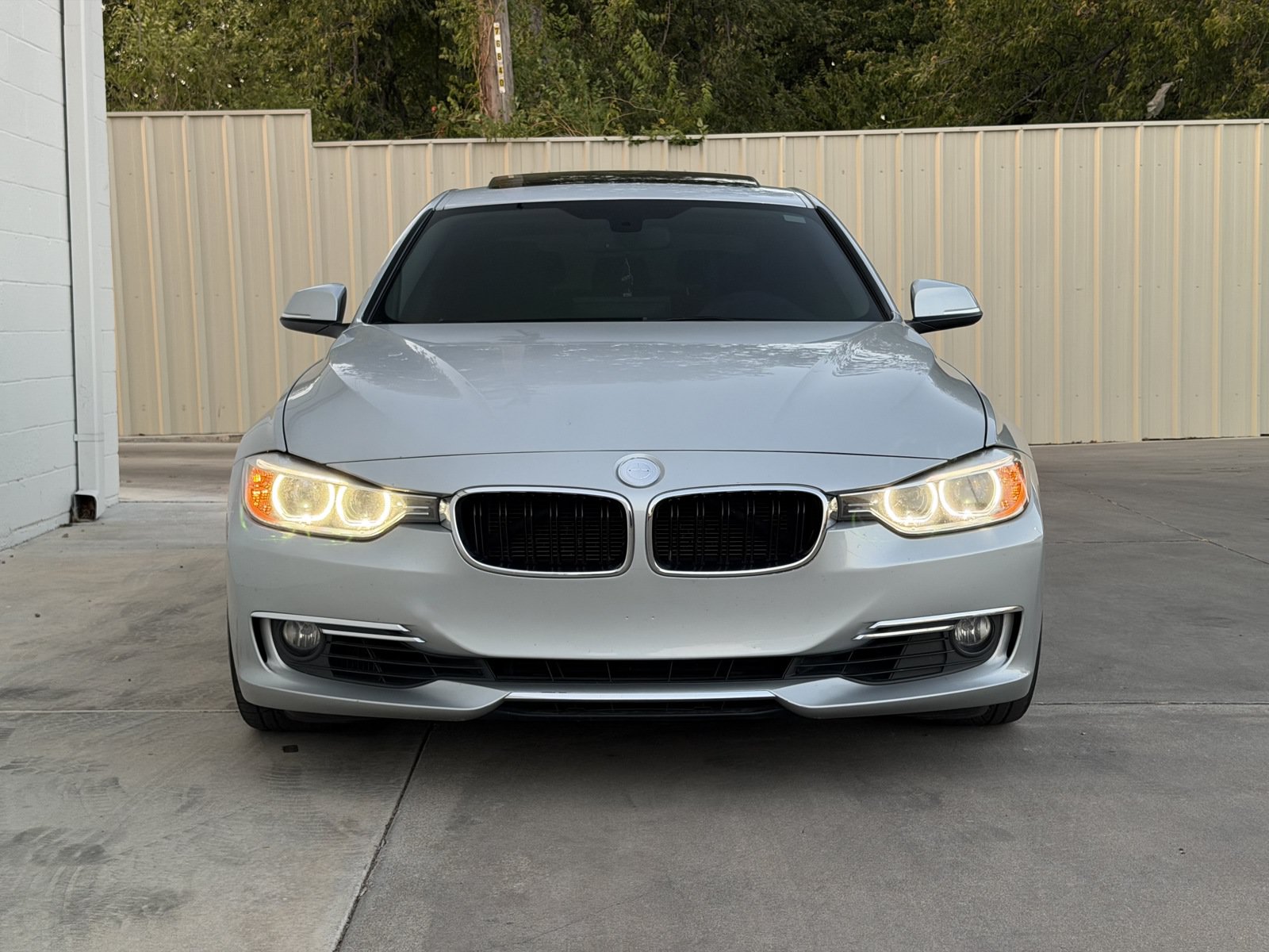 Used 2015 BMW 335i Sedan RWD image 2