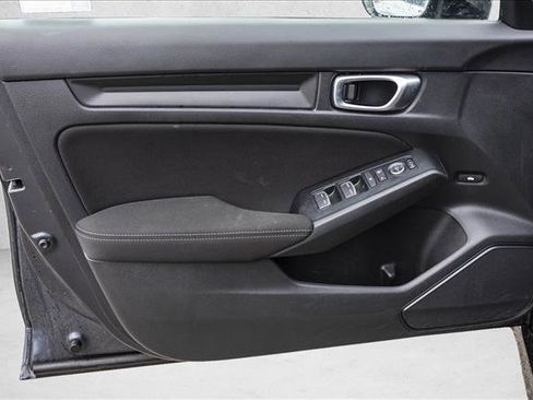 Used 2025 Honda Civic Sport image 12