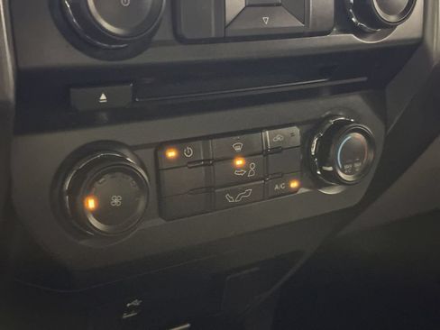 Used 2018 Ford F150 XLT RWD image 16