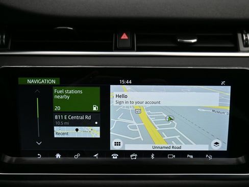 Used 2020 Land Rover Range Rover Evoque SE image 15