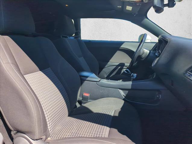 Used 2021 Dodge Challenger SXT RWD image 28