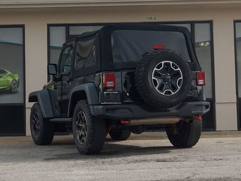 Used 2016 Jeep Wrangler Rubicon AWD/4WD image 4
