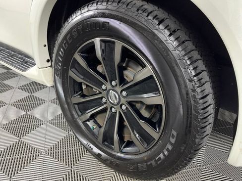 Used 2020 Nissan Armada Platinum w/ Captain's Chairs Package AWD/4WD image 15