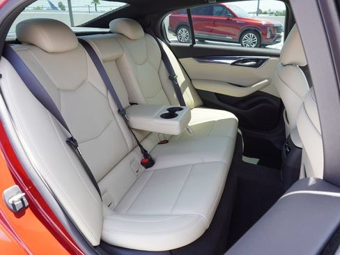 Certified 2020 Cadillac CT5 Luxury RWD image 9