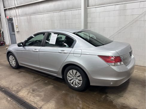 Used 2009 Honda Accord LX image 5