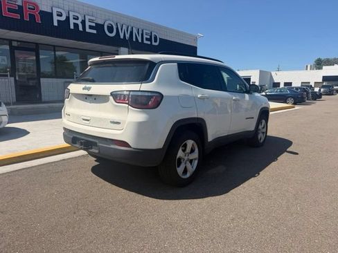 Used 2018 Jeep Compass Latitude w/ Popular Equipment Group AWD/4WD image 7
