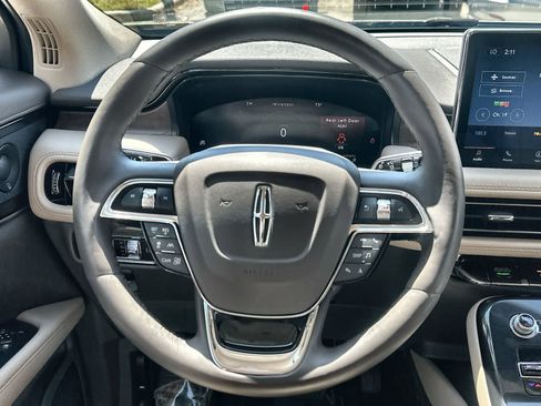 Used 2023 Lincoln Nautilus Reserve w/ Equipment Group 201A FWD image 19
