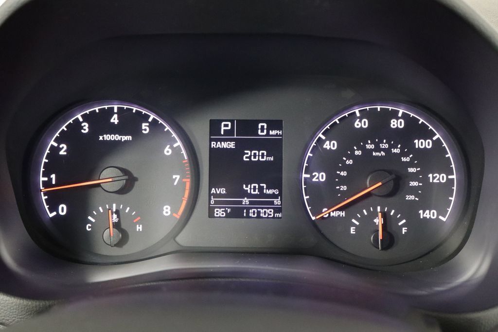Used 2022 Hyundai Accent SE FWD image 11