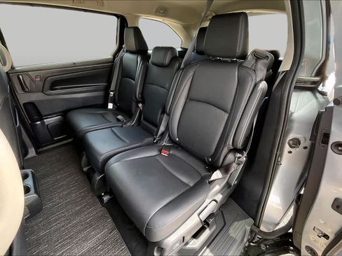 Certified 2025 Honda Odyssey EX-L image 20