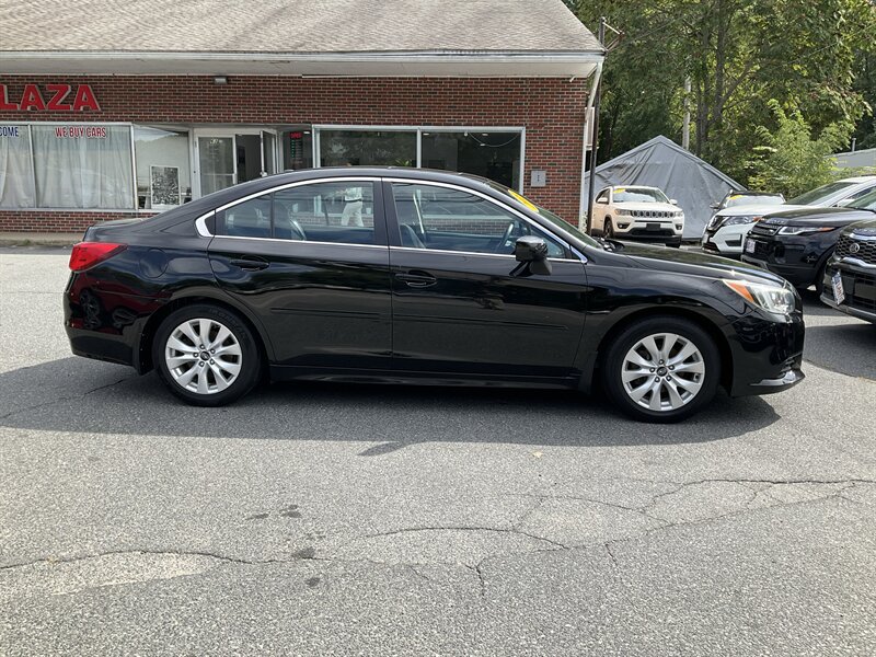 Used 2015 Subaru Legacy 2.5i Premium AWD/4WD image 4