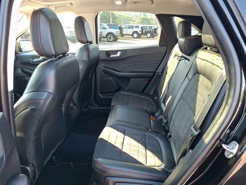 Used 2022 Ford Escape SEL w/ SEL Stealth AWD Package image 10