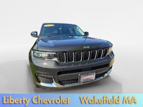 Used 2023 Jeep Grand Cherokee L Limited AWD/4WD image 2
