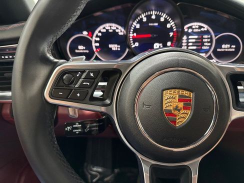 Used 2018 Porsche Panamera 4 AWD/4WD image 20