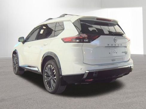Used 2025 Nissan Rogue Platinum w/ Platinum Premium Package AWD/4WD image 3