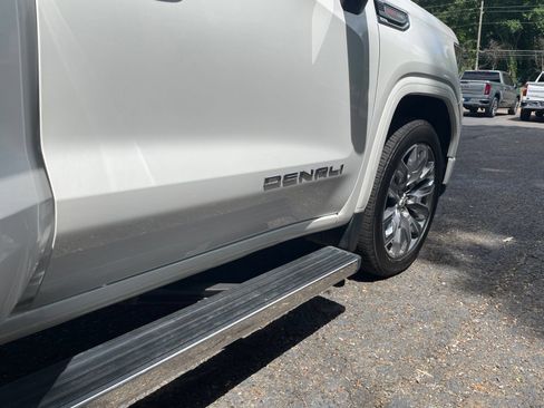 Used 2024 GMC Sierra 1500 Denali AWD/4WD image 39