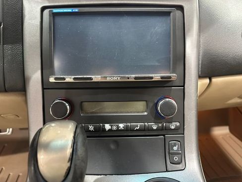 Used 2006 Chevrolet Corvette Coupe w/ Preferred Equipment Group image 15