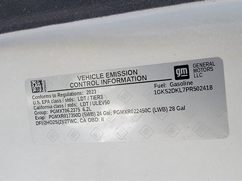 Used 2023 GMC Yukon Denali AWD/4WD image 14