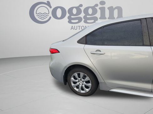 Used 2023 Toyota Corolla LE FWD image 14