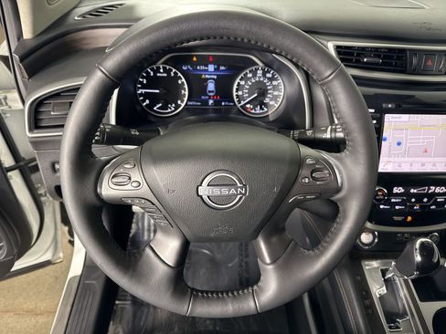Certified 2024 Nissan Murano Platinum w/ Cargo Package image 12
