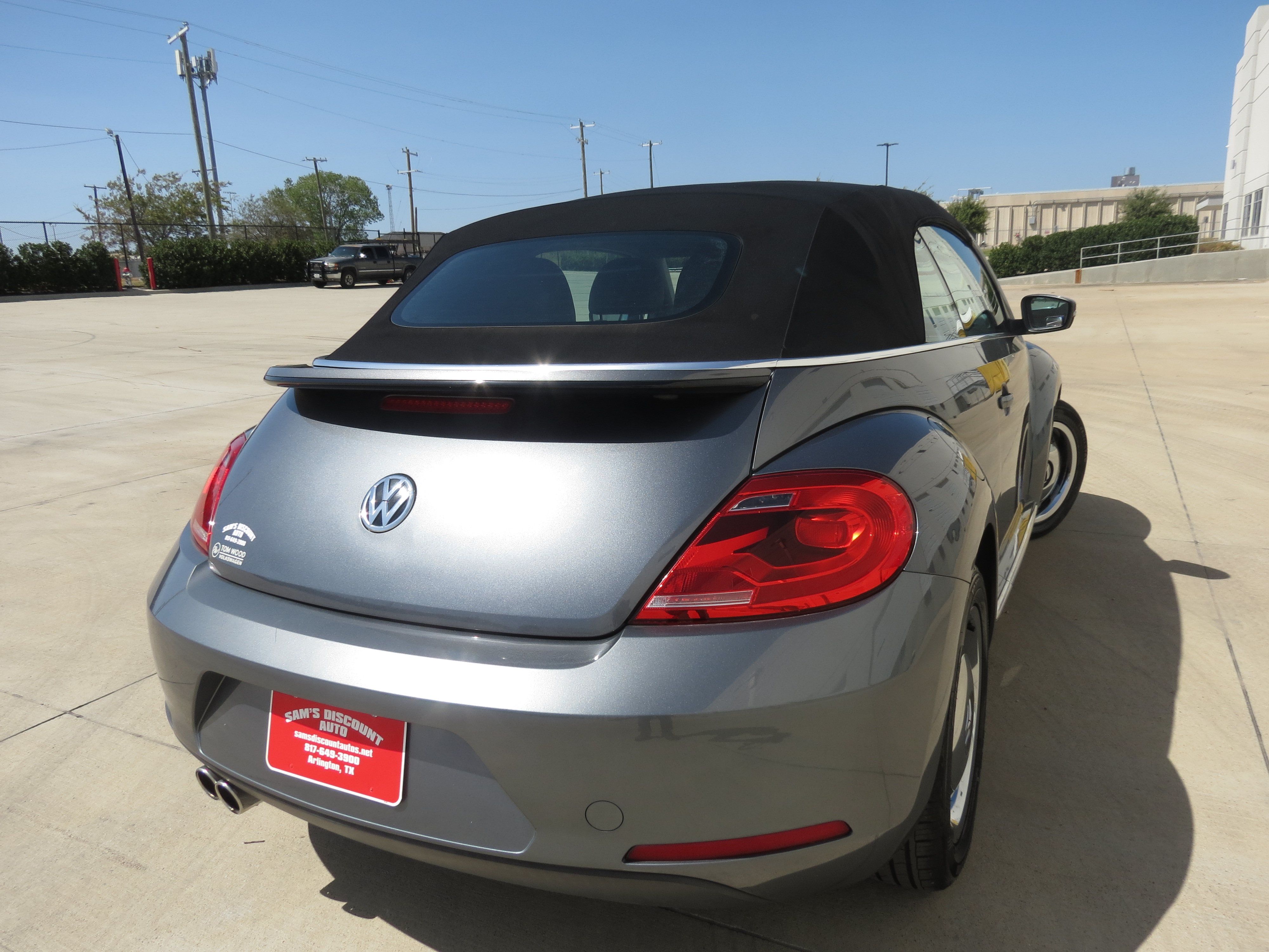 Used 2014 Volkswagen Beetle 1.8T FWD image 4
