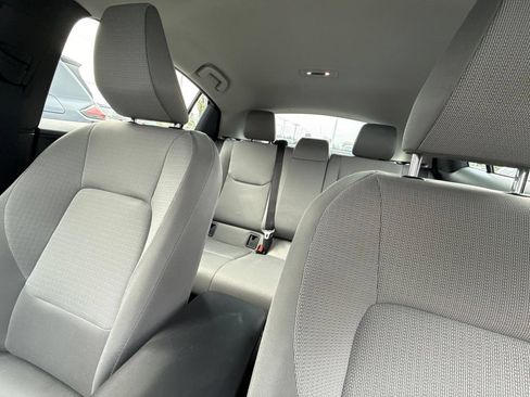 Used 2024 Toyota Prius LE AWD/4WD image 9