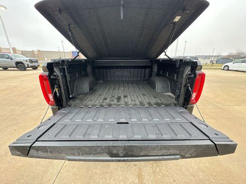 Certified 2024 GMC Sierra 1500 AT4 w/ Technology Package image 27