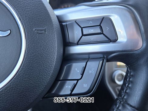 Used 2019 Ford Mustang GT Premium image 34