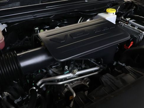 Used 2023 RAM 1500 Big Horn AWD/4WD image 25