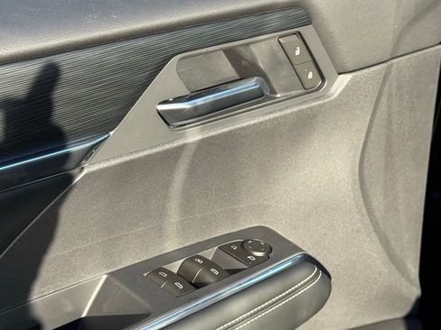 New 2026 GMC Acadia Elevation w/ Super Cruise Package image 18