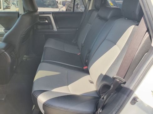 Used 2021 Toyota 4Runner SR5 Premium w/ Moonroof Package image 10