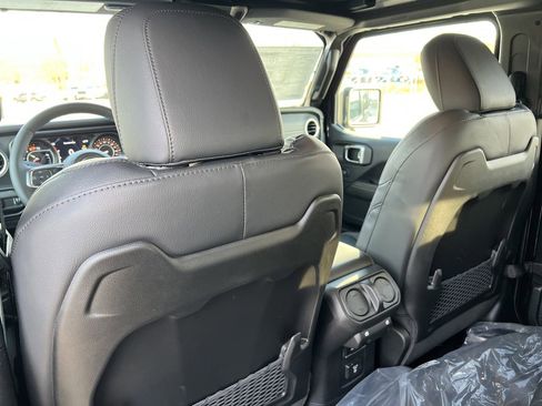 New 2026 Jeep Wrangler Sahara image 21