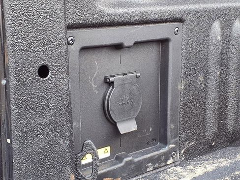 Used 2024 Ford F150 XLT w/ Equipment Group 303A High image 19