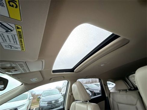 Used 2015 Honda CR-V Touring image 18