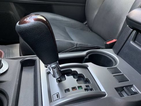 Used 2017 Toyota 4Runner Limited AWD/4WD image 24