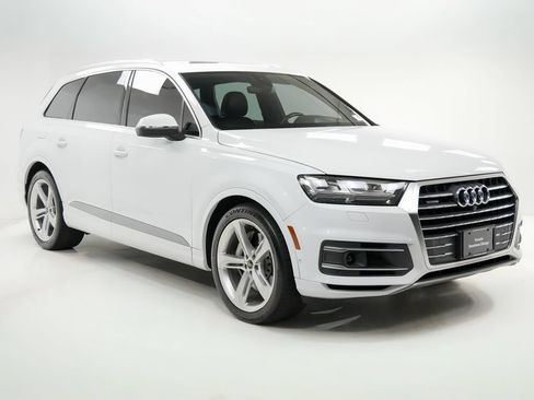Used 2019 Audi Q7 3.0T Prestige w/ Prestige Package AWD/4WD image 8