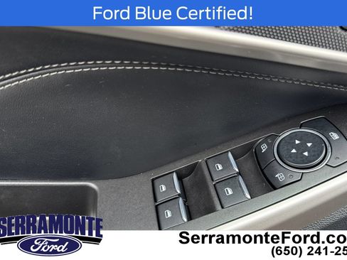 Used 2023 Ford Explorer XLT w/ Equipment Group 202A RWD image 14