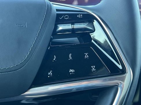 New 2025 Cadillac Escalade IQ Luxury 2 AWD/4WD image 14