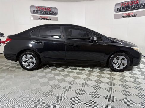 Used 2014 Honda Civic LX image 2