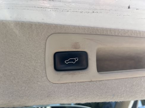 Used 2011 Lexus RX 350 AWD w/ Premium Pkg image 34