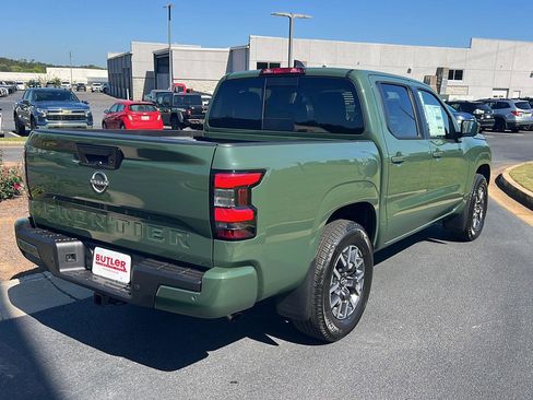 New 2026 Nissan Frontier SV w/ SV Convenience Package RWD image 6