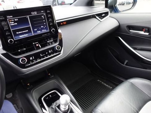 Used 2019 Toyota Corolla XSE image 20